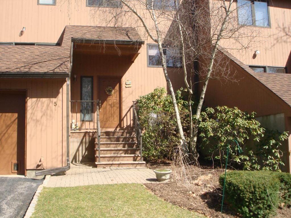 Pine Edge Condos Mountain Lakes New Jersey NJ