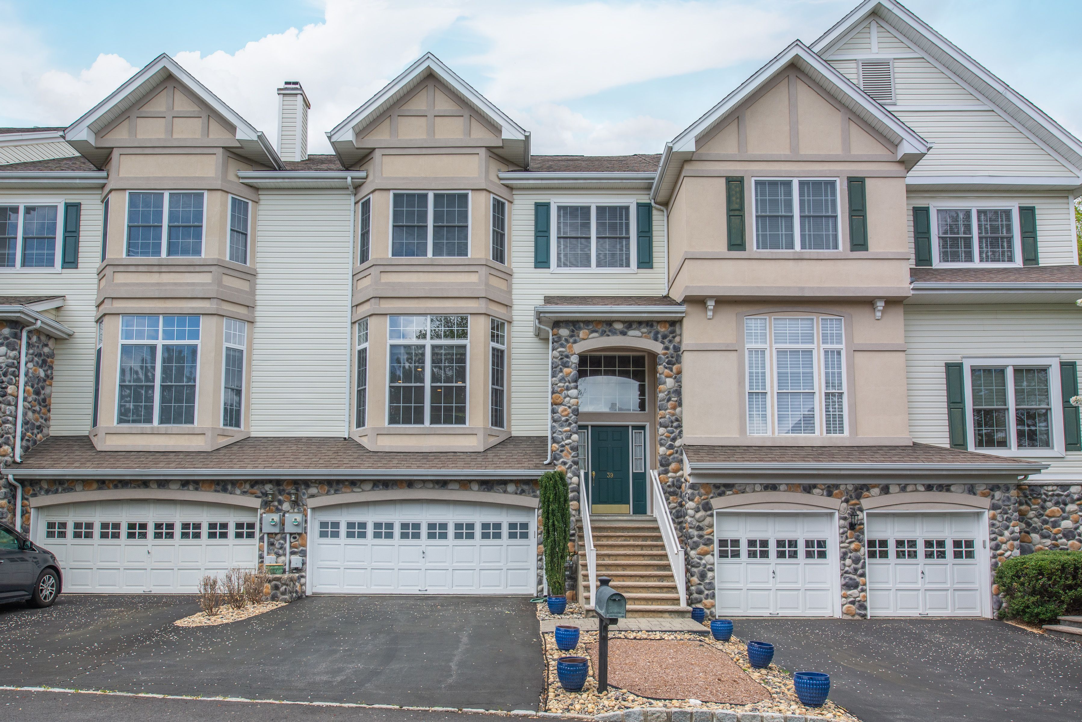 Ramapo River Reserve Condos Oakland New Jersey NJ